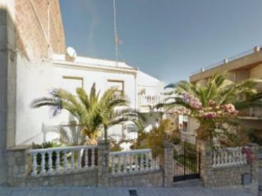 Piso en venta en Calle Menendez Pidal 10
