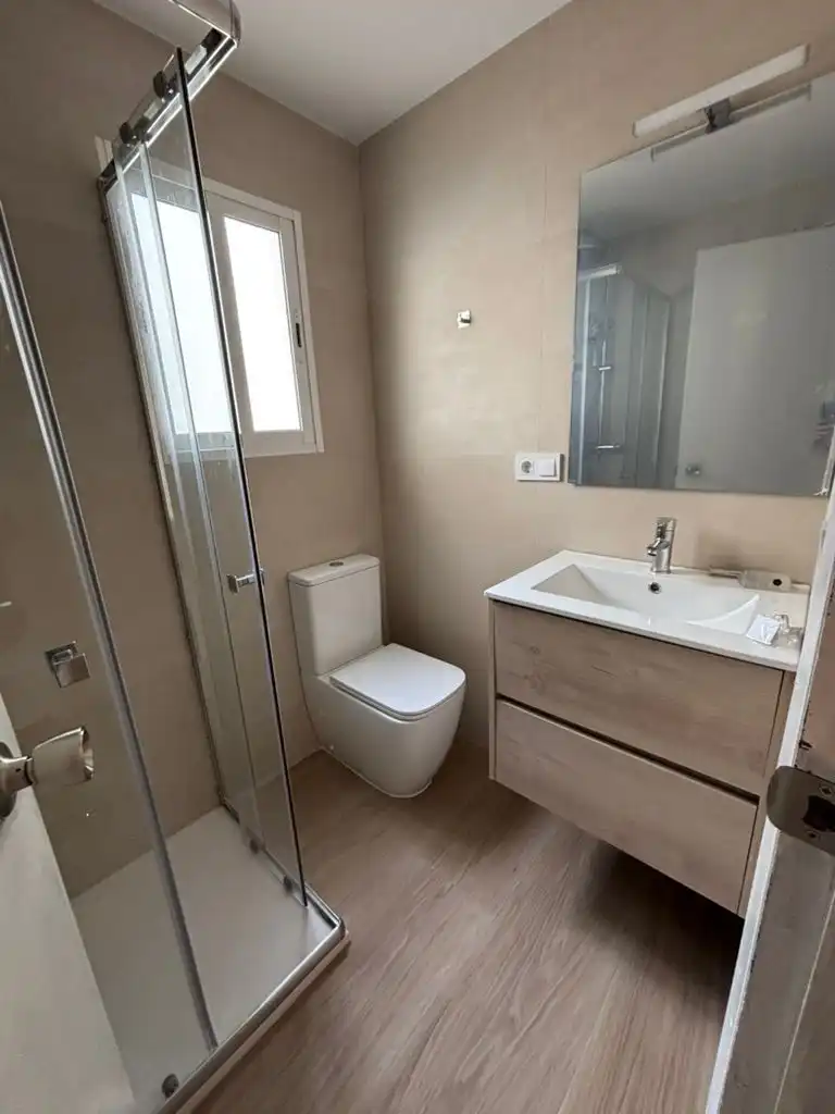 Flat with terrace to rent in Rascanya, imagen 16