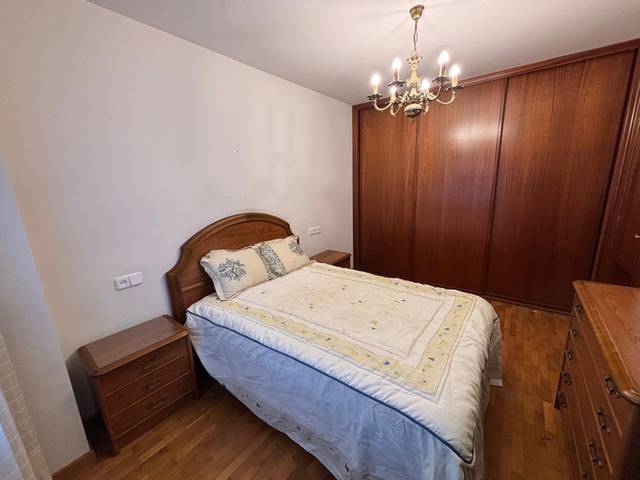 Piso en Venta en Calle Somiedo en Las Campas