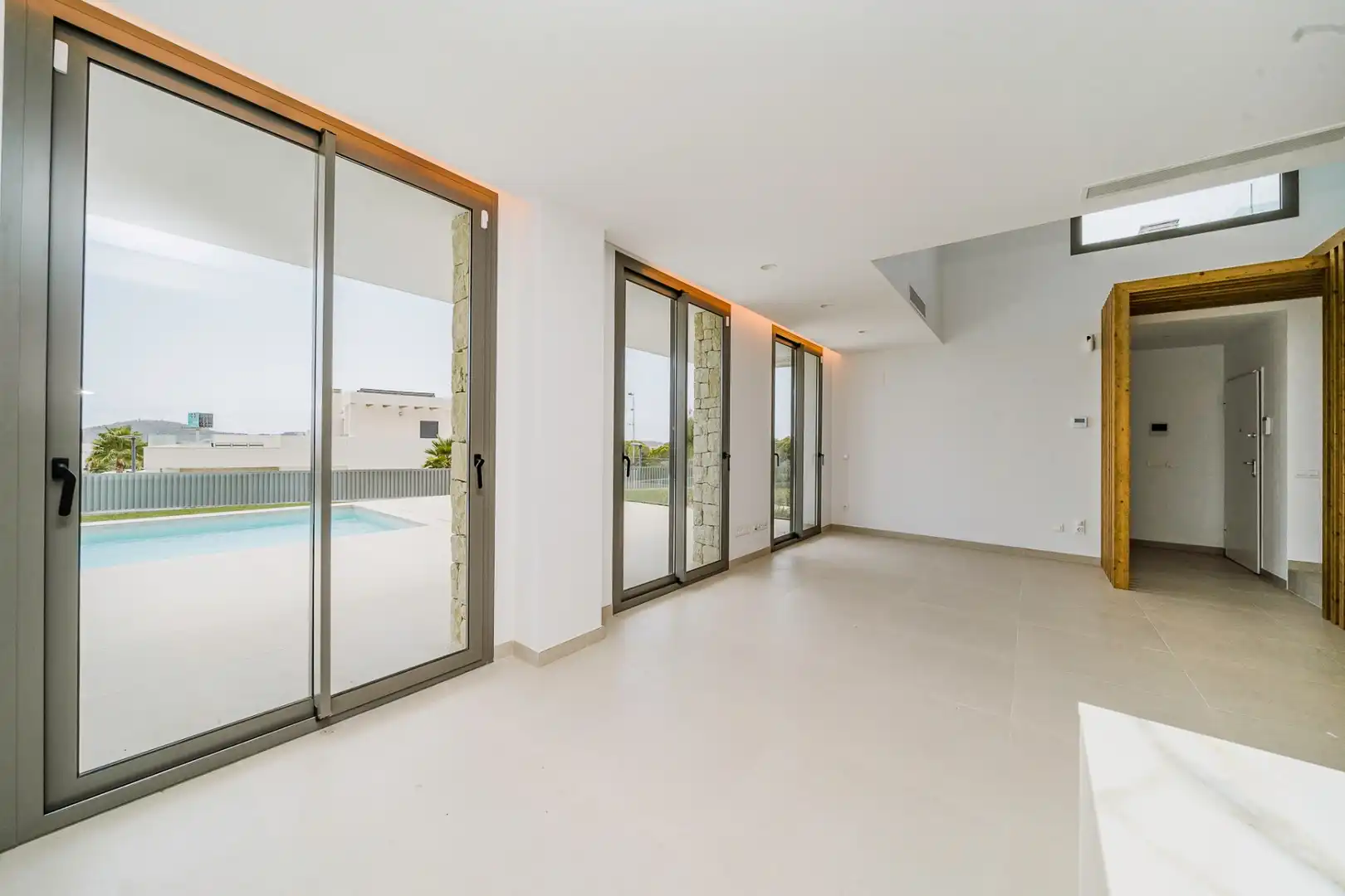 Maison avec terrasse à vendre à Golf Bahía, imagen 4
