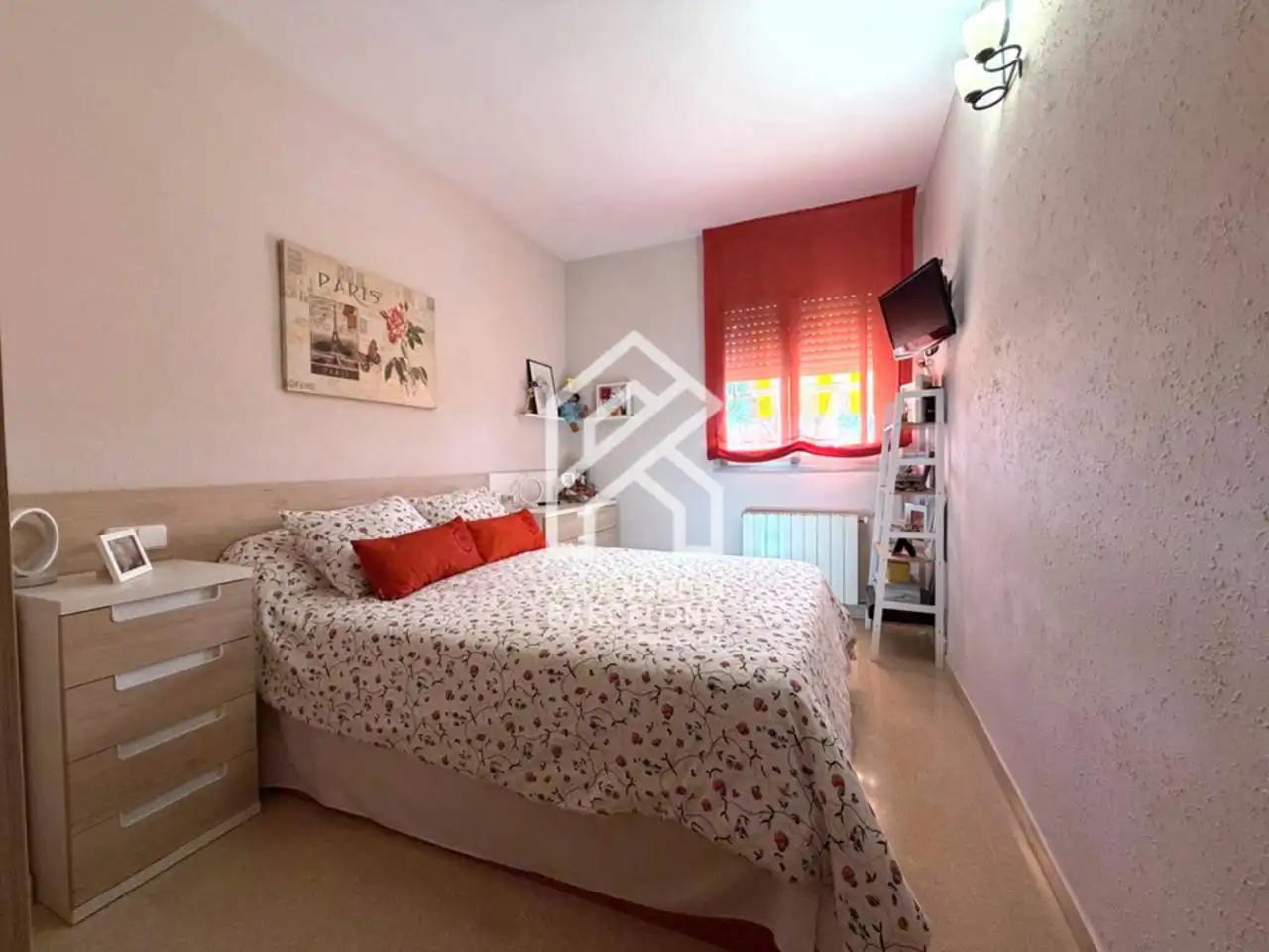 Bedroom of Flat for sale in Badalona  with Air Conditioner, Heating and Parquet flooring
