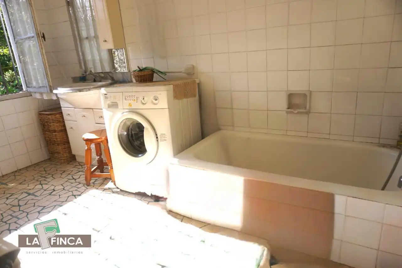 Baño de Casa o chalet en venta en Belmonte de Miranda