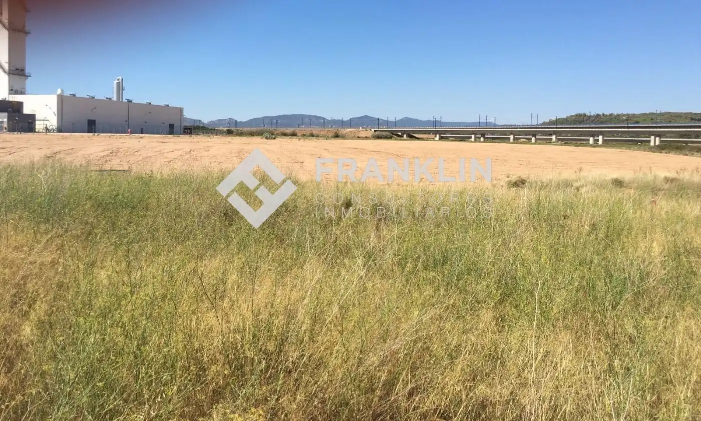 Terreno industrial en venta en El Morell