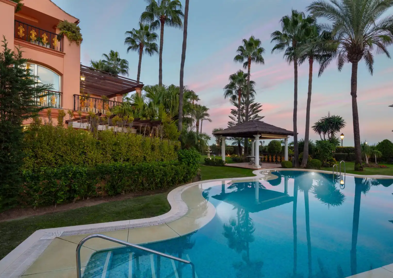 Apartment mit Pool zur Miete in EDGAR NEVILLE-UR EL RODEO 6, imagen 7
