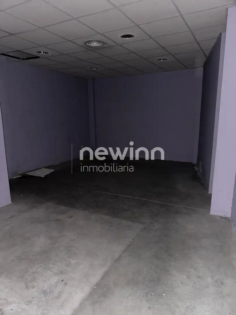 Local comercial en venta en Calle del Caño, imagen 2