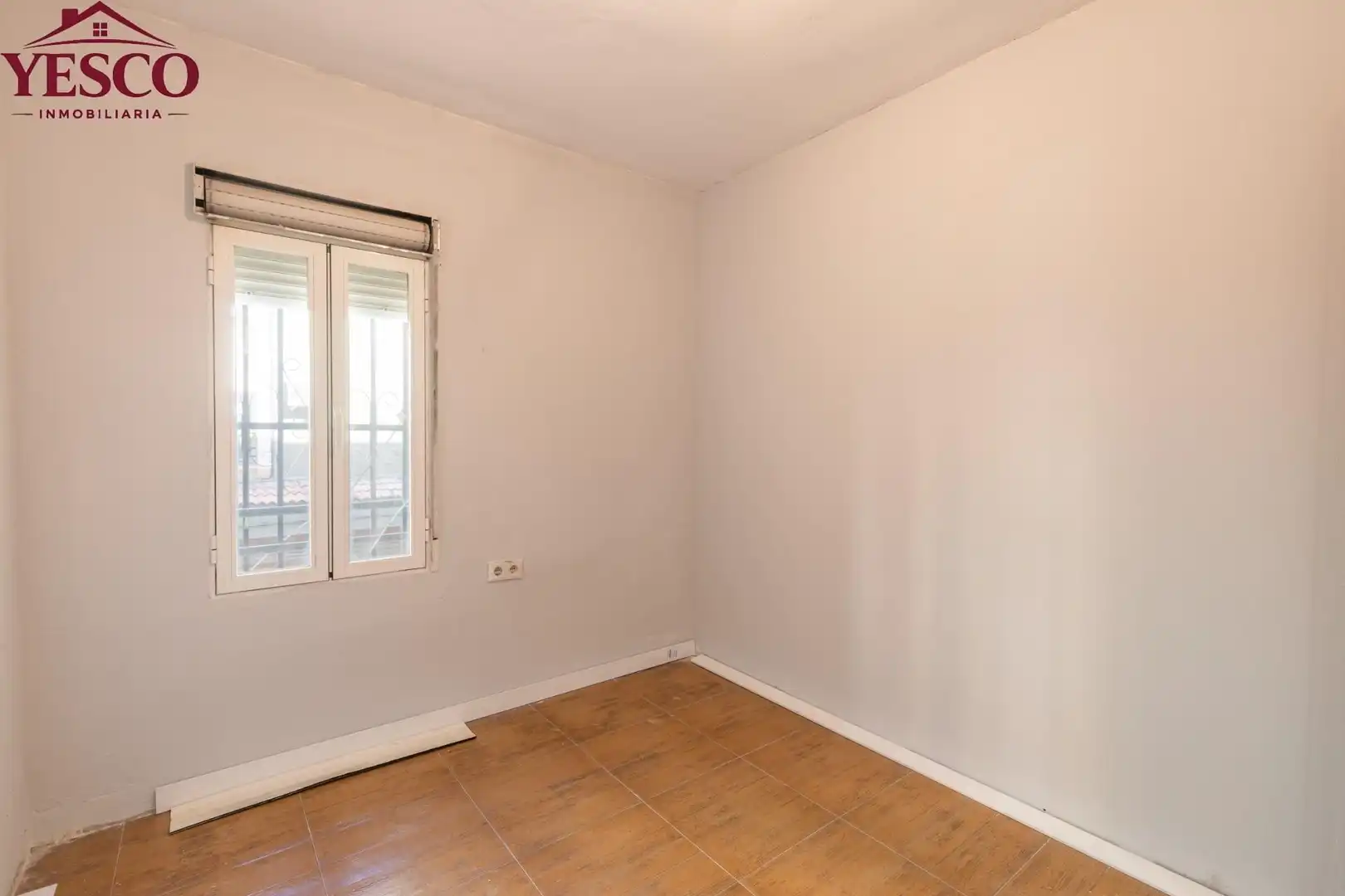 Bedroom of Flat for sale in Granada