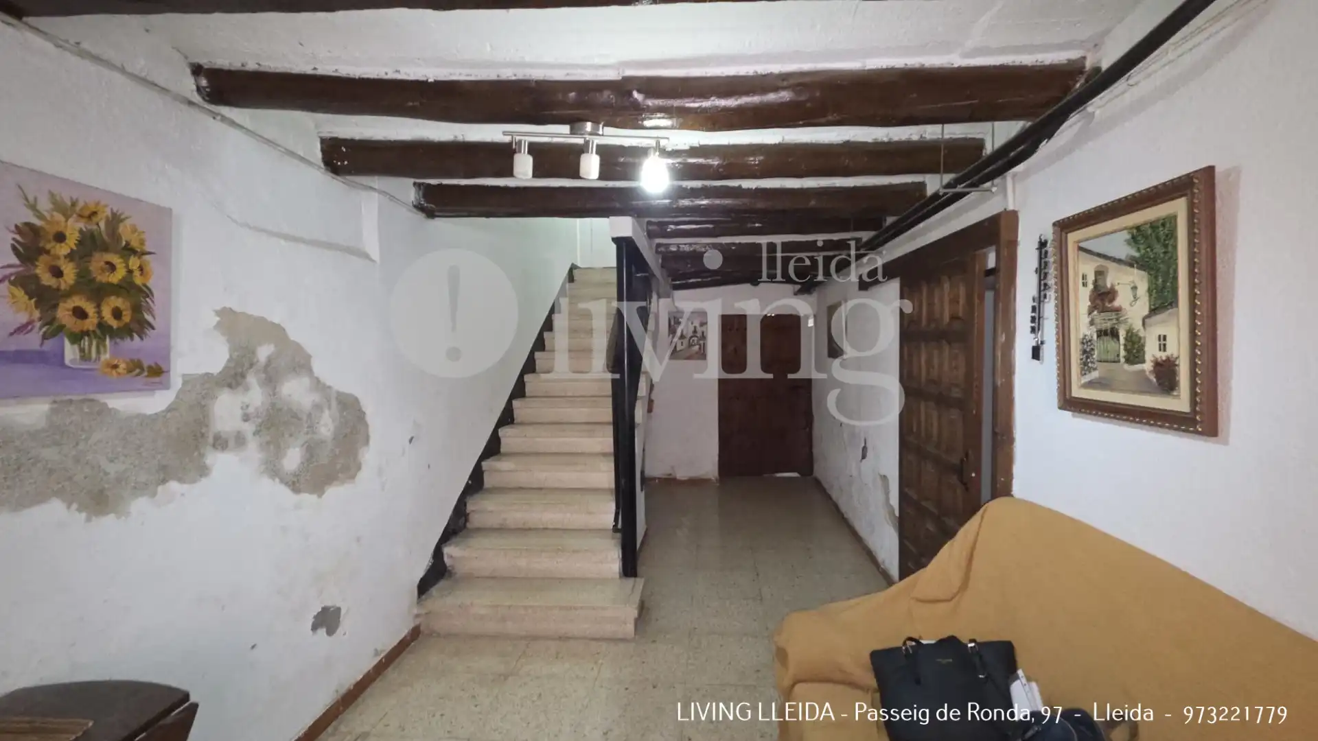 Casa adosada en venta en Albatàrrec con Calefacción, Terraza y Trastero