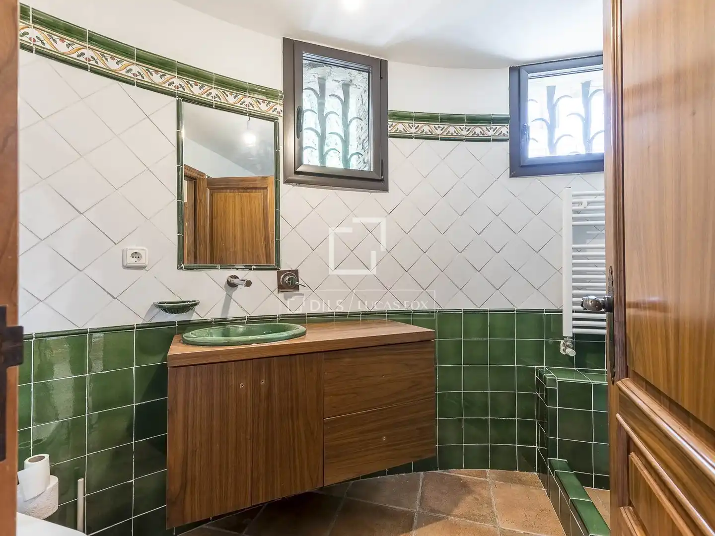 Baño de Casa o chalet en venta en Barcelona con Aire acondicionado, Calefacción y Jardín privado