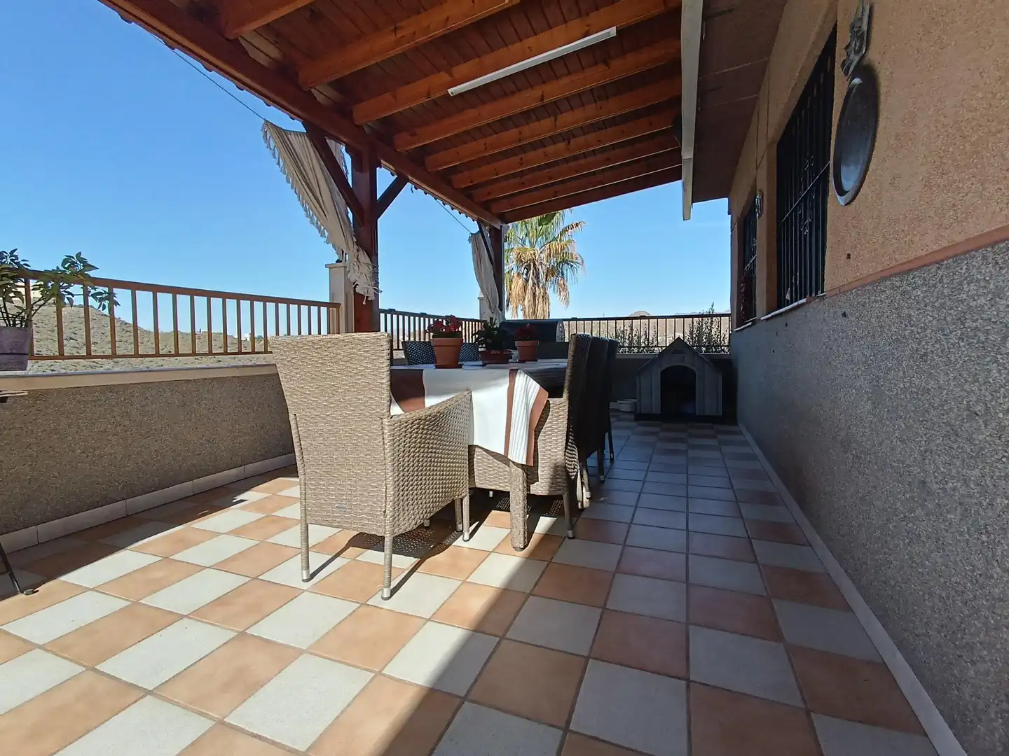Villa con piscina in vendita a URBANIZACION TODOSOL, imagen 2