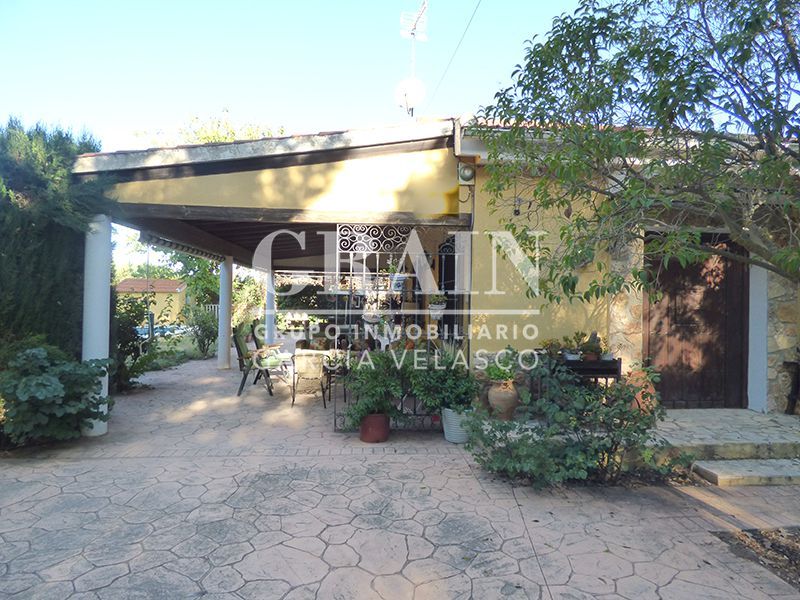 Jardín de Casa o chalet en venta en  Albacete Capital con Aire acondicionado, Calefacción y Jardín privado