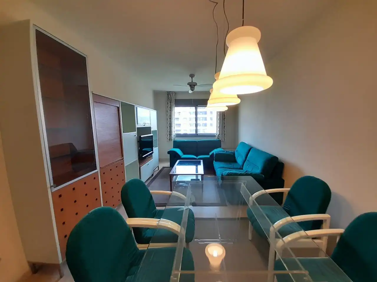 Sala d'estar de Pis de lloguer en Málaga amb Aire condicionat, Traster i Moblat