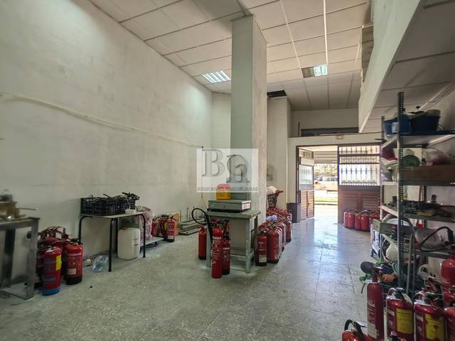 Local comercial en Venta en Avenida JOSE ORTEGA Y GASSET, 90 en Santa Cristina - San Rafael