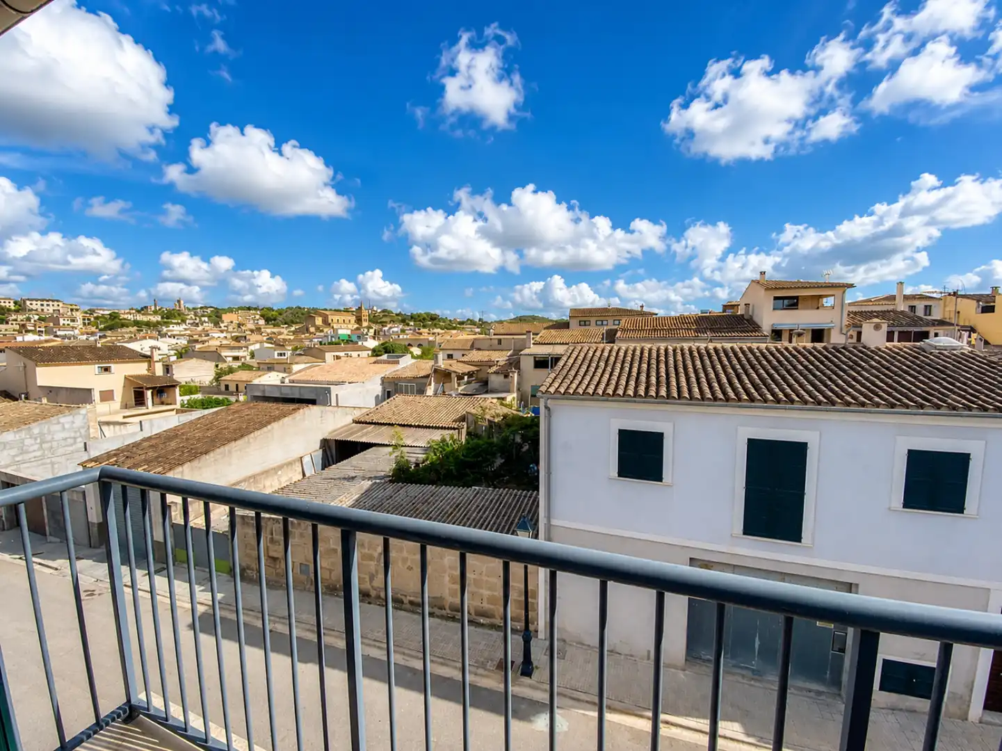 Außenansicht von Wohnung zur Miete in Sant Joan mit Klimaanlage, Terrasse und Möbliert