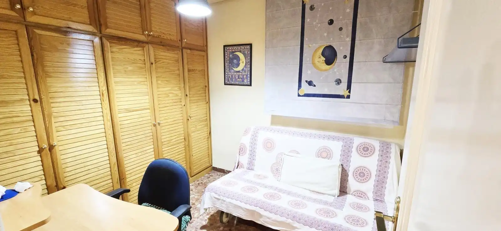 Habitación de Piso de alquiler en Petrer con Aire acondicionado, Amueblado y Balcón