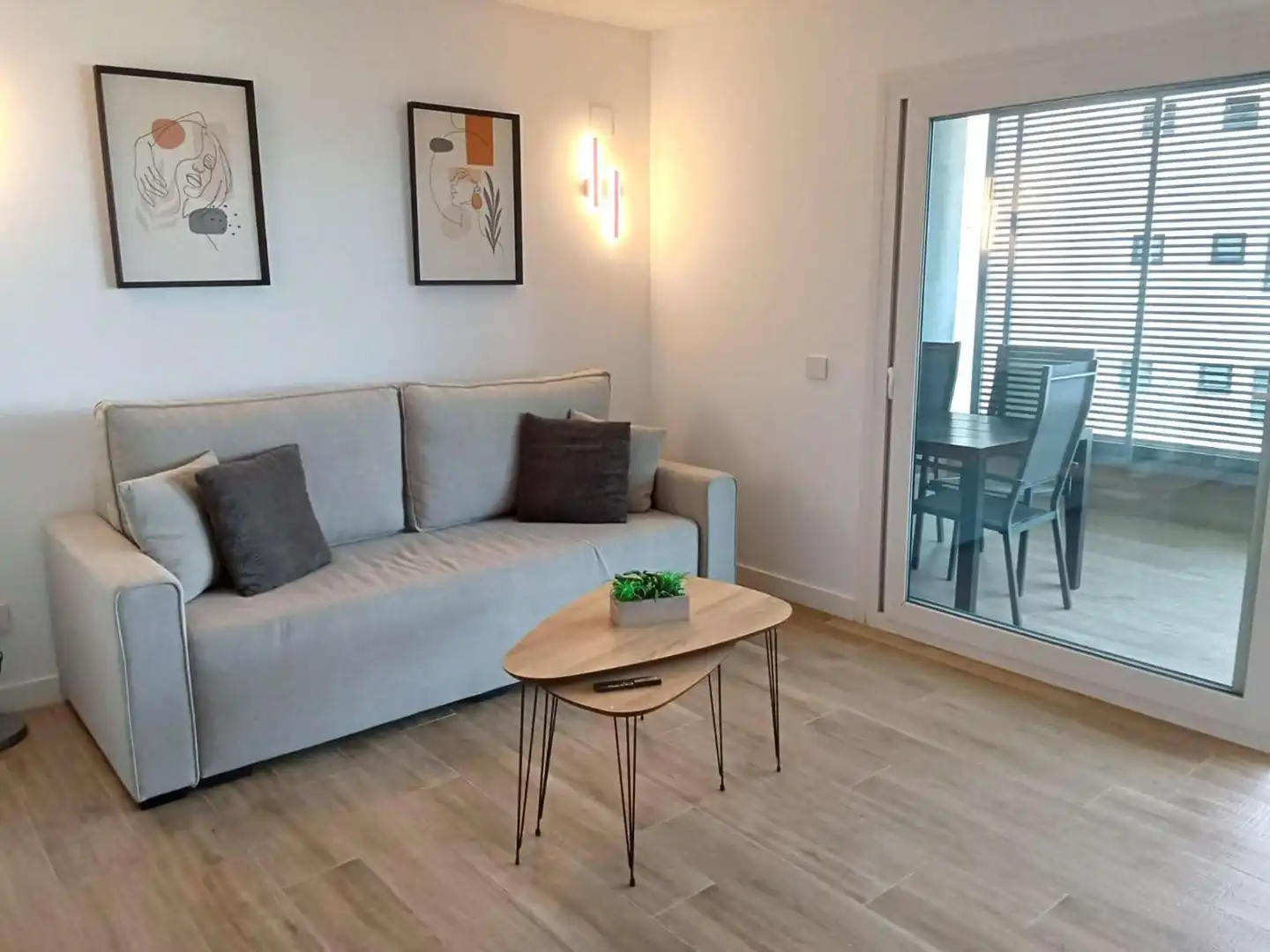 Sala d'estar de Apartament en venda en Torrevieja amb Aire condicionat, Calefacció i Terrassa