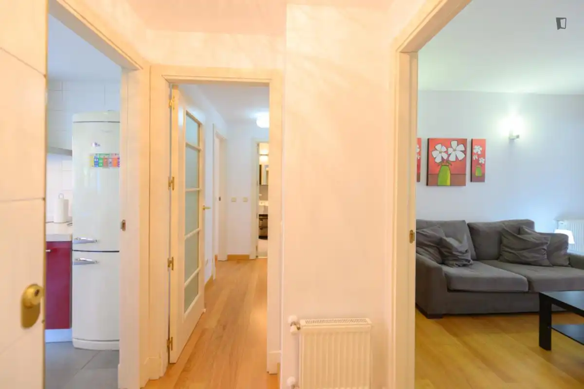 Apartament de lloguer en Madrid amb Calefacció, Moblat i Forn