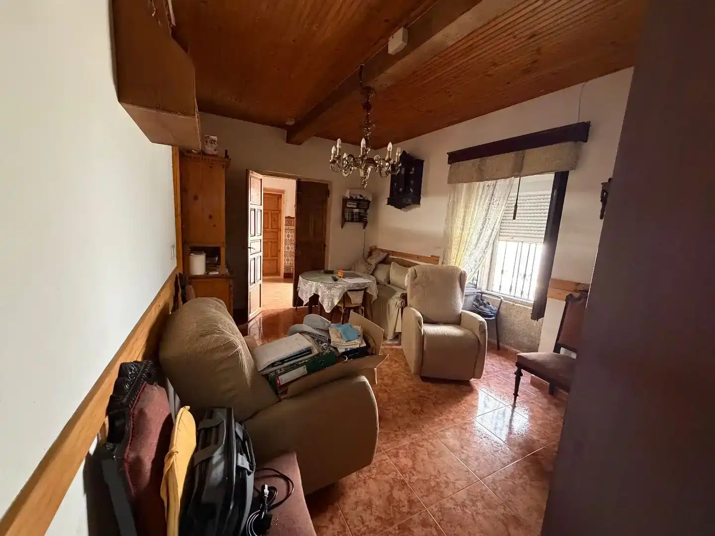 Sala d'estar de Pis en venda en Ahigal de los Aceiteros amb Traster, Moblat i Balcó