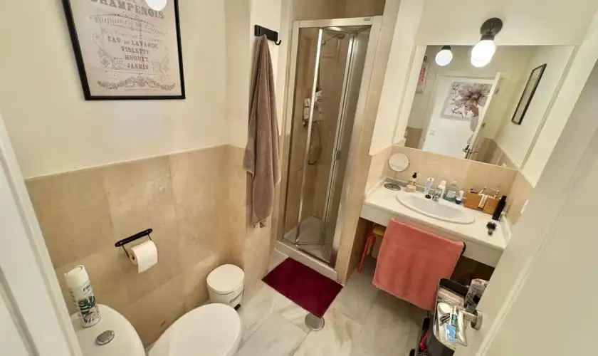 Bathroom of Flat for sale in Carboneras  with Air Conditioner, Terrace and Storage room
