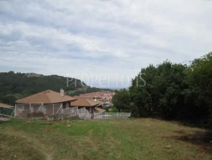 Lands and plots for sale in N/A