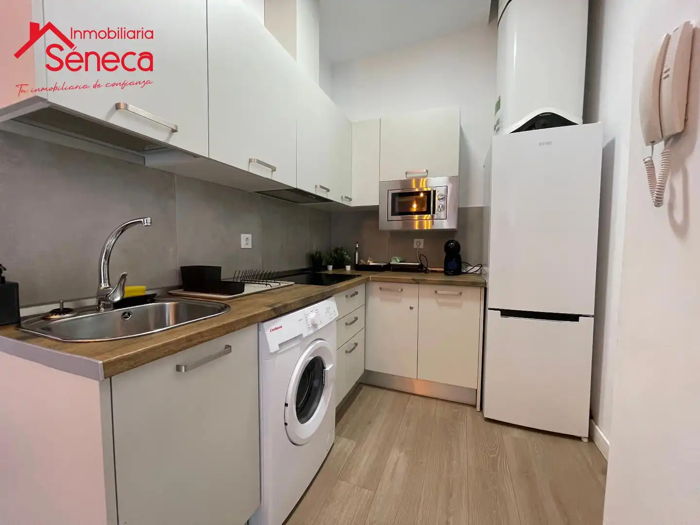 Küche von Wohnung zum Verkauf in Córdoba mit Klimaanlage, Heizung und Schwimmbad