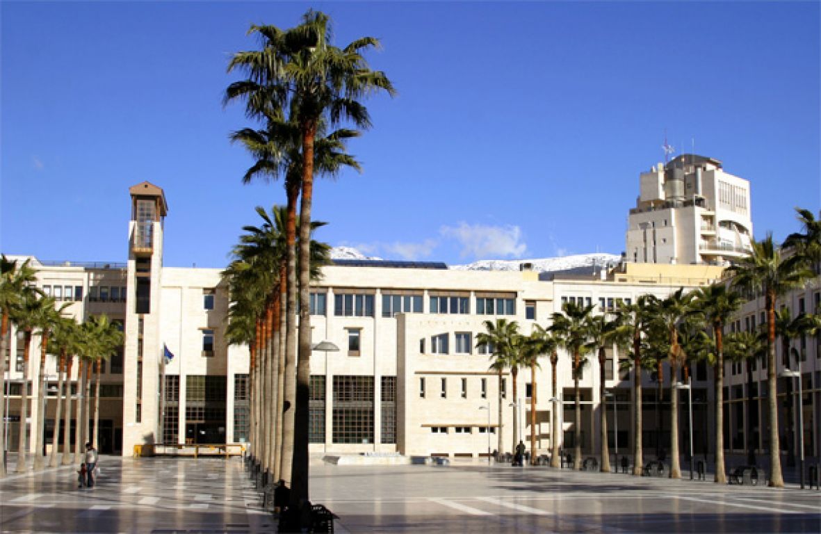 Vista exterior de Àtic en venda en El Ejido amb Terrassa