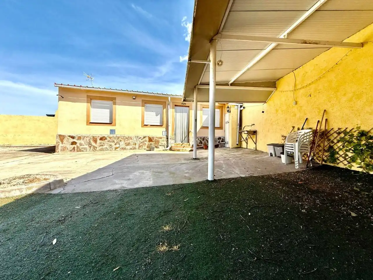 Garden of Houses for sale in Carriches  with Private garden and Swimming Pool