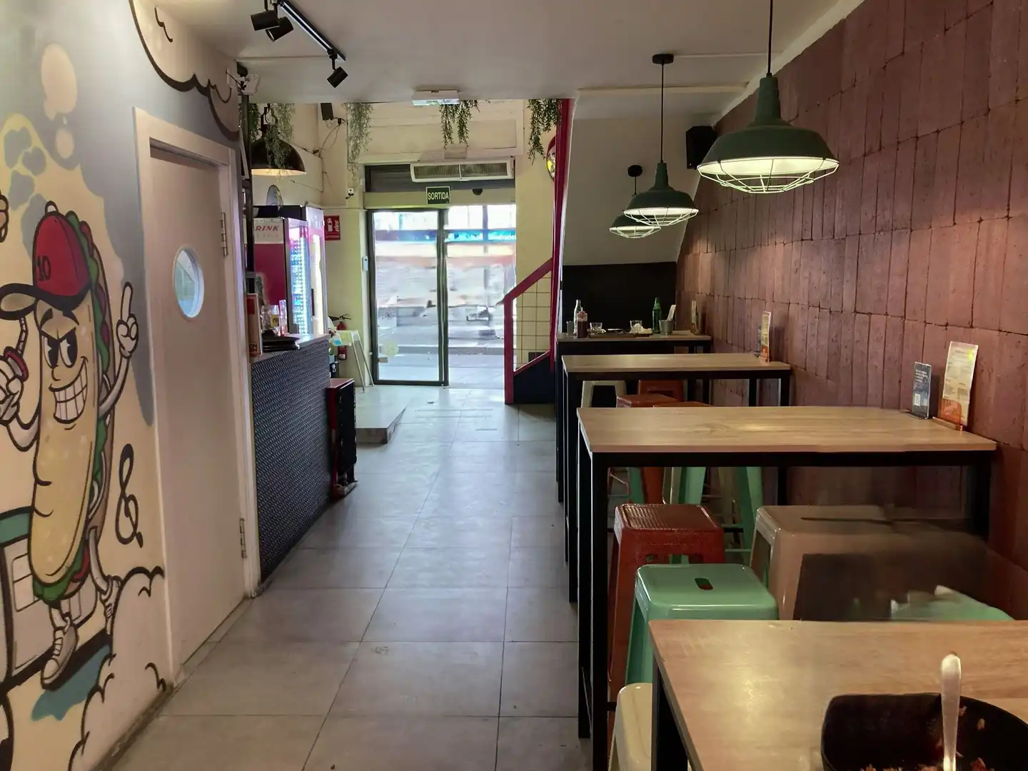 Local comercial en traspàs a Sant Martí, imagen 3