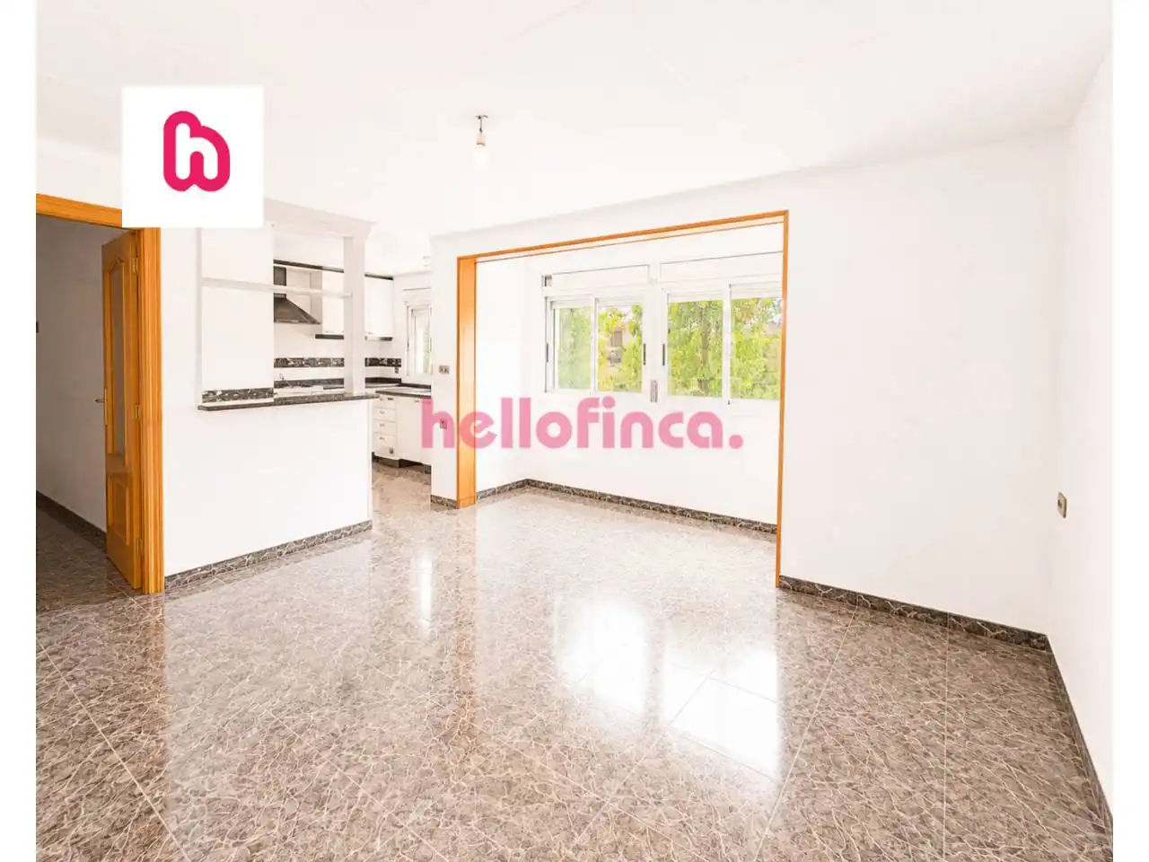 Exterior view of Flat for sale in Terrassa  with Storage room and Alarm