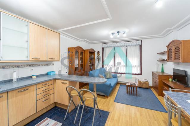 Piso en Alquiler en López Del Vallado en Fozaneldi - Tenderina