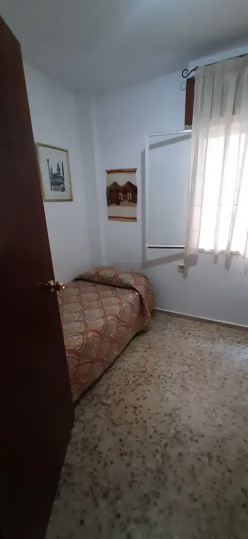 Schlafzimmer von Wohnung zum Verkauf in Córdoba mit Klimaanlage, Heizung und Balkon