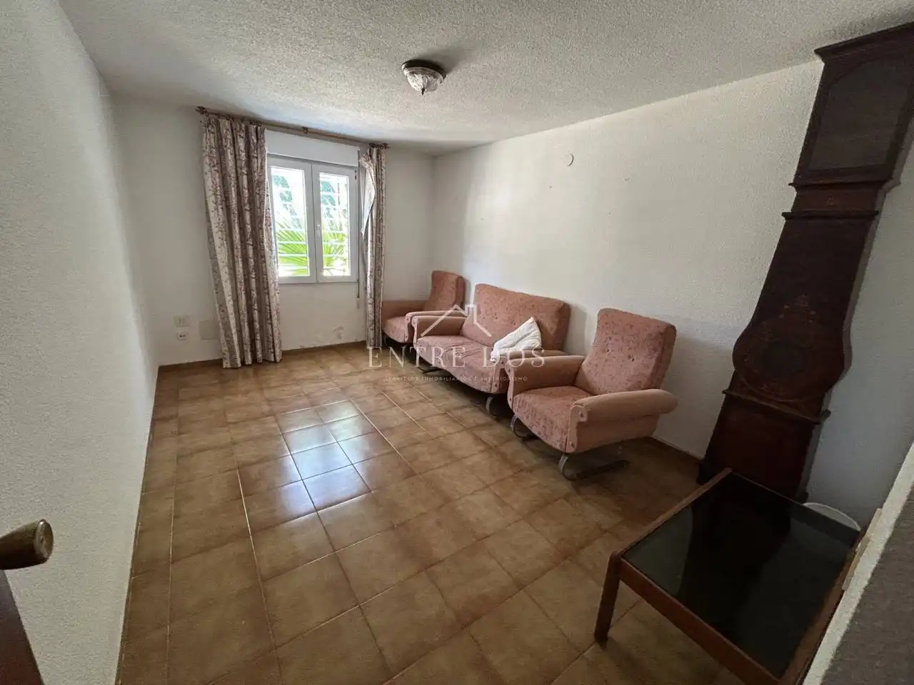 Living room of Houses for rent in Castellón de la Plana / Castelló de la Plana  with Private garden, Terrace and Swimming Pool