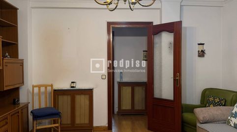 Foto 3 de Piso en venta en De San Macario, Los Rosales, Madrid Capital