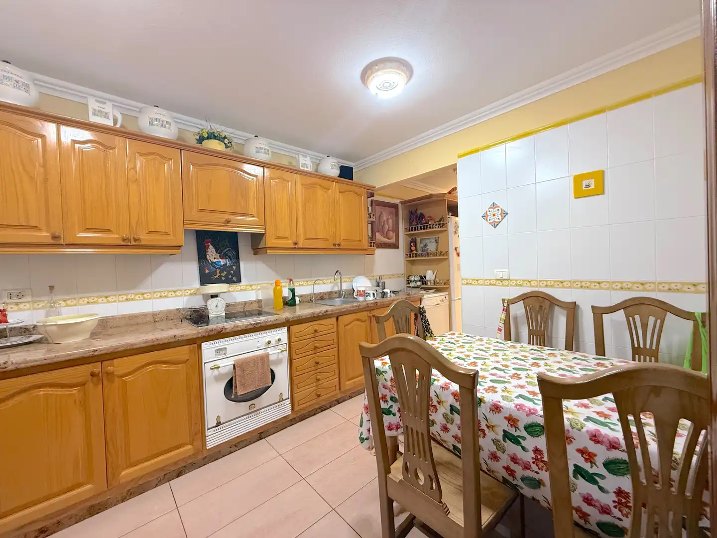 Cocina de Piso en venta en San Cristóbal de la Laguna con Jardín privado, Terraza y Trastero