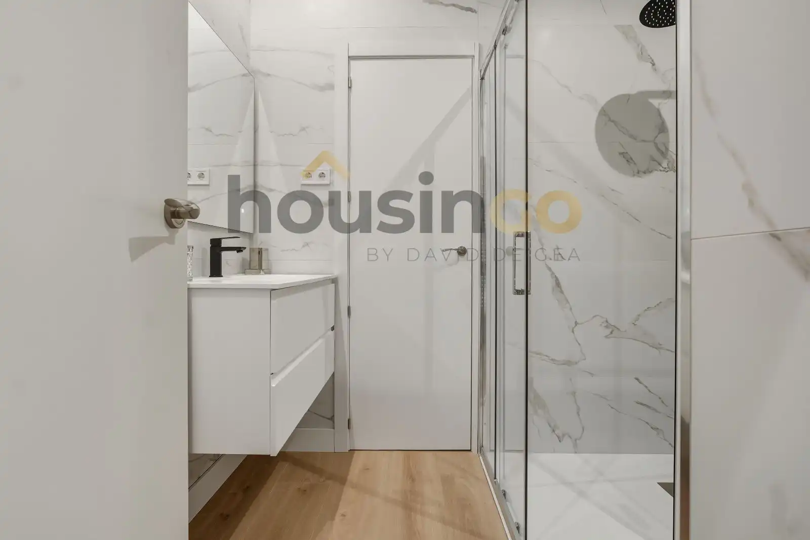 Baño de Piso en venta en Madrid con Aire acondicionado, Calefacción y Terraza