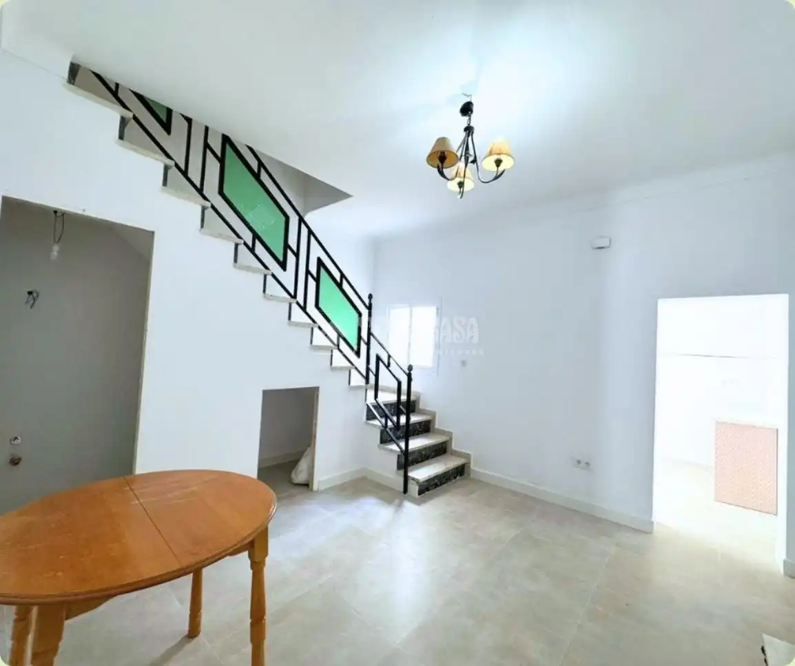 Casa o chalet en venta en Las Cabezas de San Juan con Balcón