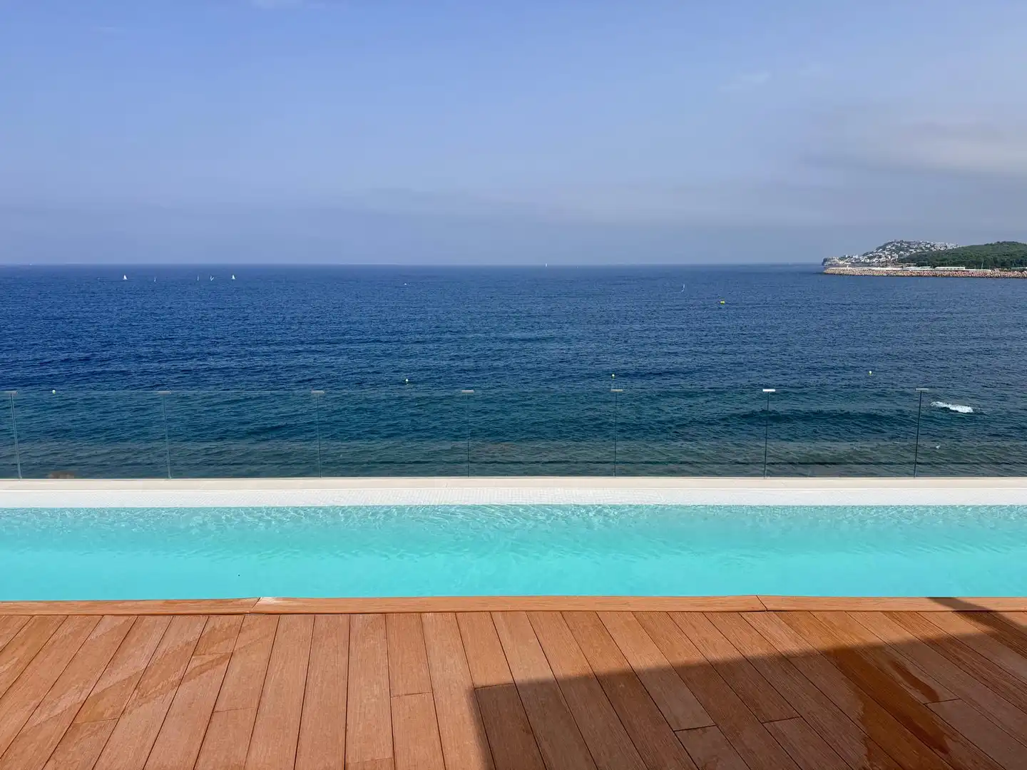 Piscina de Planta baixa en venda en L'Escala amb Aire condicionat, Calefacció i Terrassa