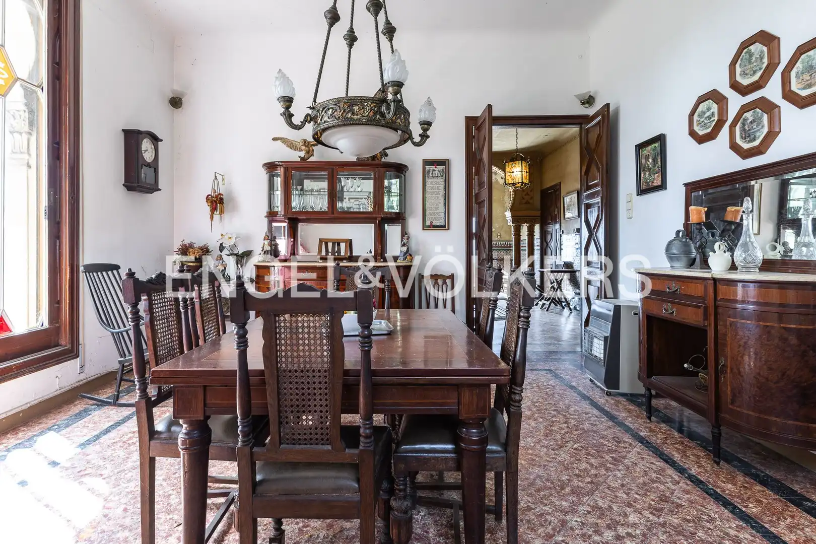 Comedor de Casa o chalet en venta en Badalona con Calefacción y Jardín privado