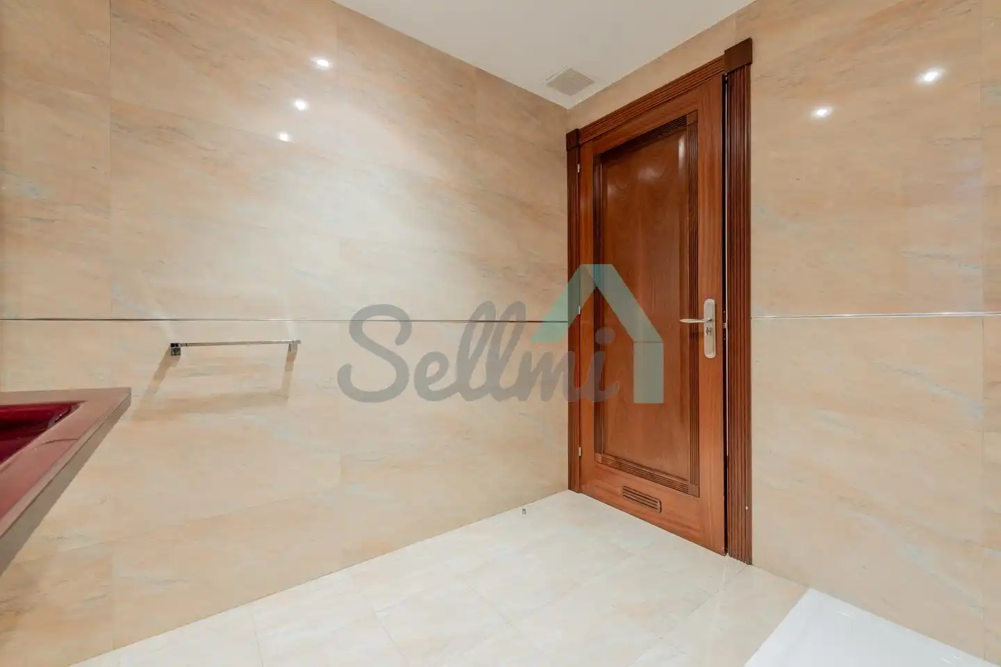 Badezimmer von Wohnung zur untervermieten in Oviedo  mit Heizung, Parkett und Möbliert