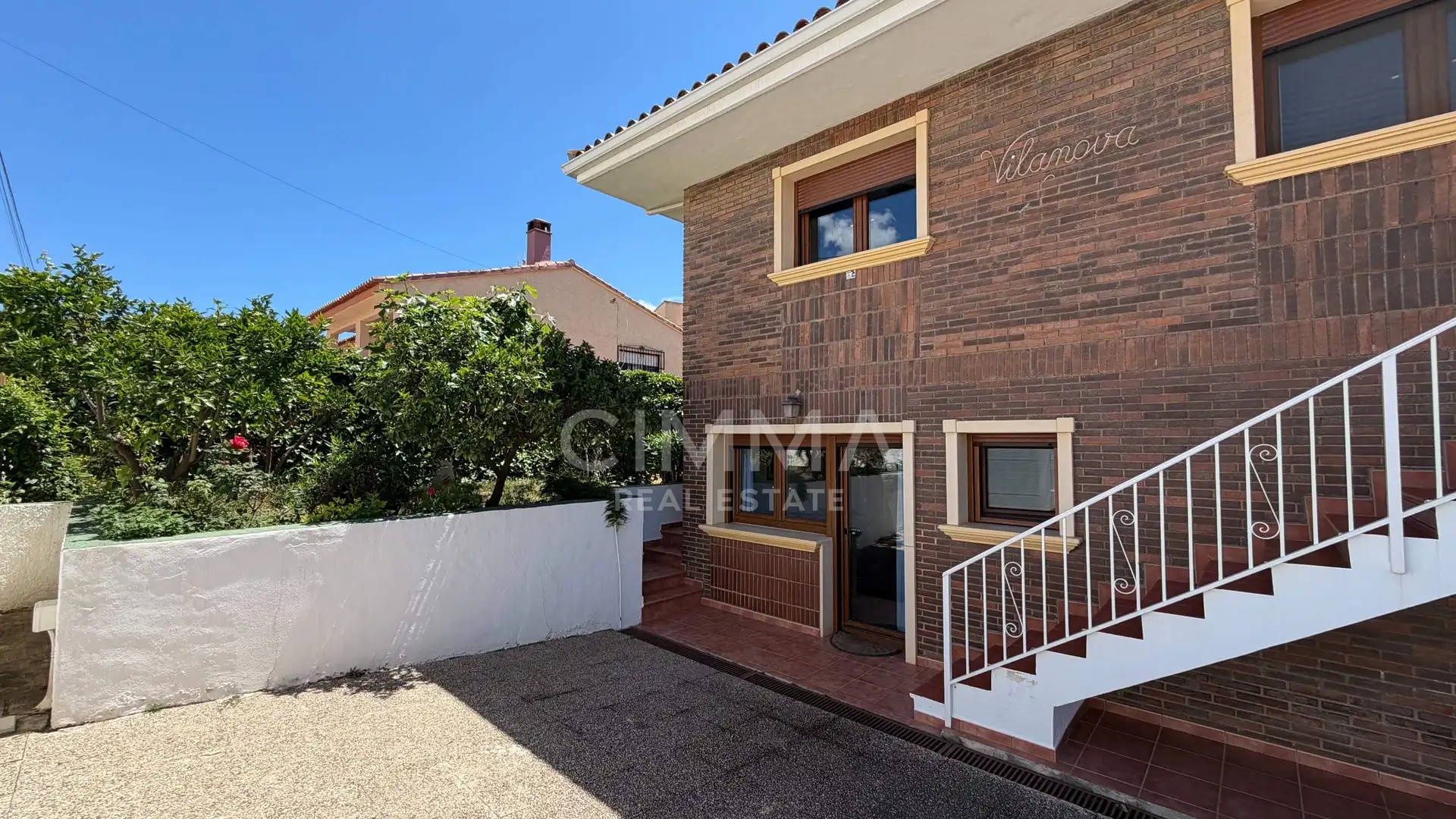 Vista exterior de Casa o chalet en venta en Benidorm con Aire acondicionado, Calefacción y Jardín privado