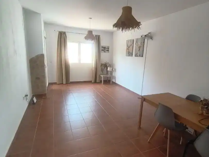 Menjador de Pis en venda en Córdoba amb Aire condicionat, Jardí privat i Traster