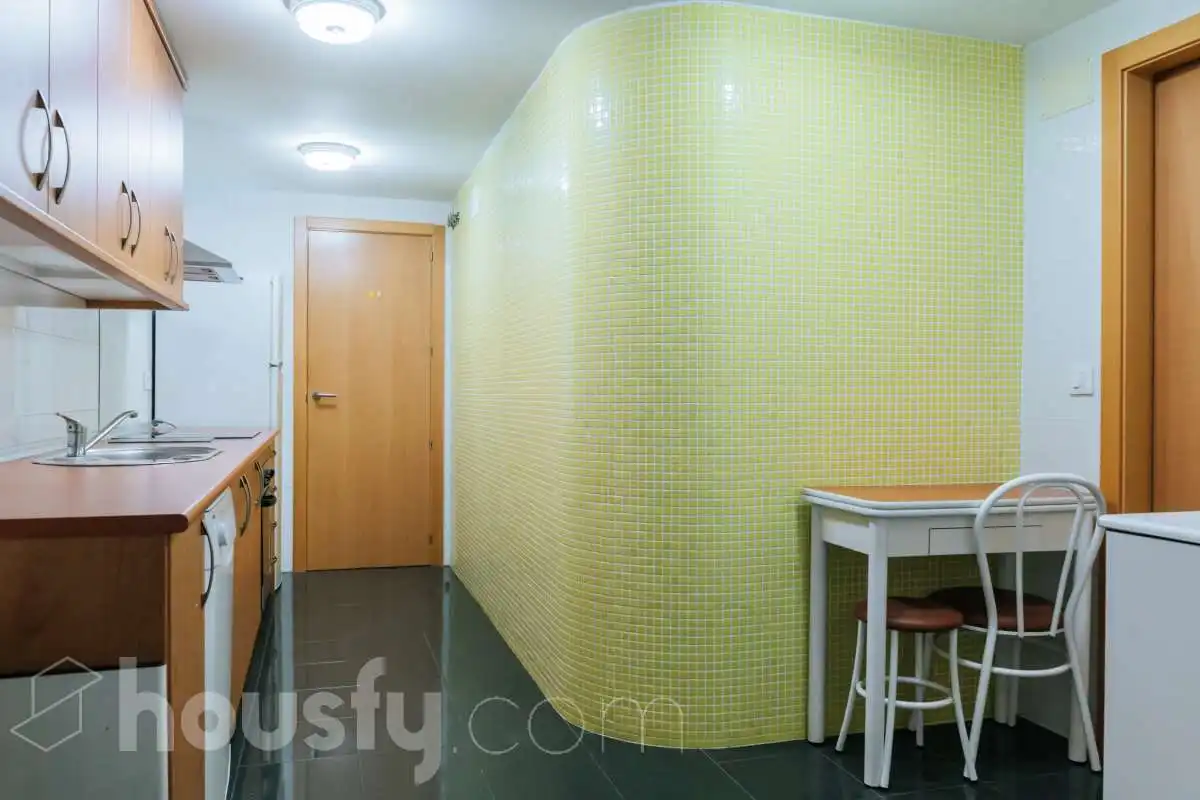 Cocina de Piso de alquiler en Valdemoro con Parquet y Amueblado