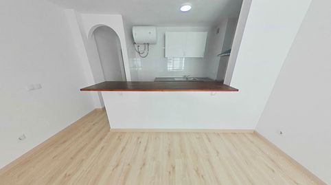 Foto 5 de Piso en venta en C/ Sebastián de Eslava, Parque Victoria Eugenia, Málaga Capital