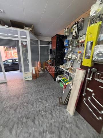 Local comercial en Venta en Porta