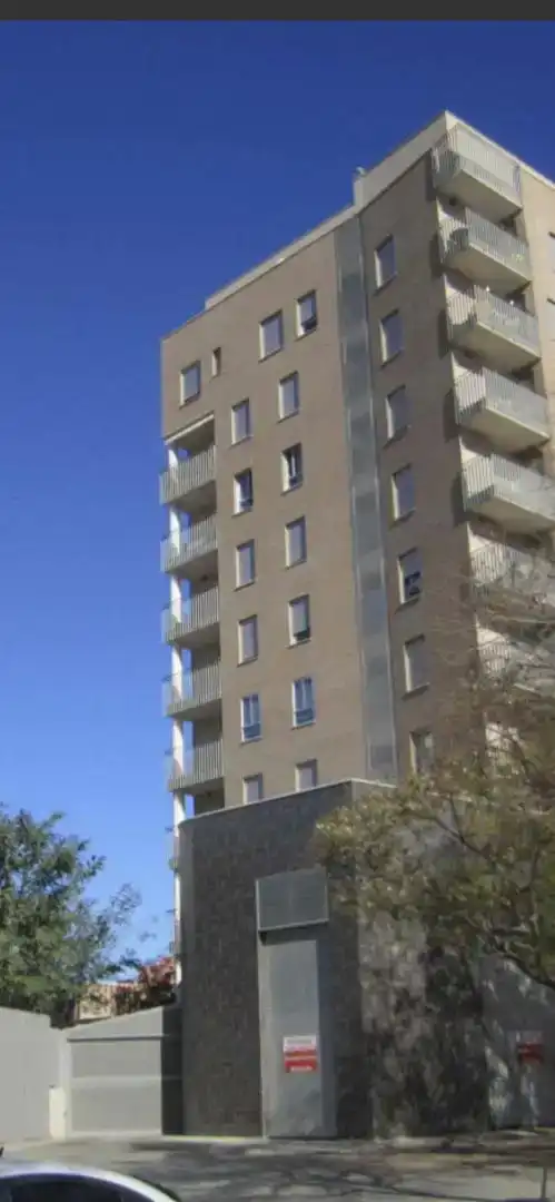 Vista exterior de Garatge en venda en Valencia
