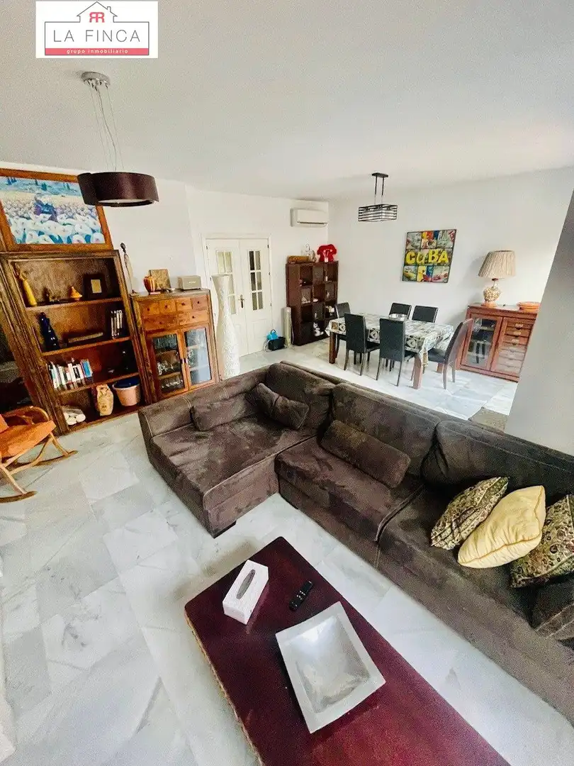 Living room of Detached homes for sale in Benalmádena  with Air Conditioner, Terrace and Storage room