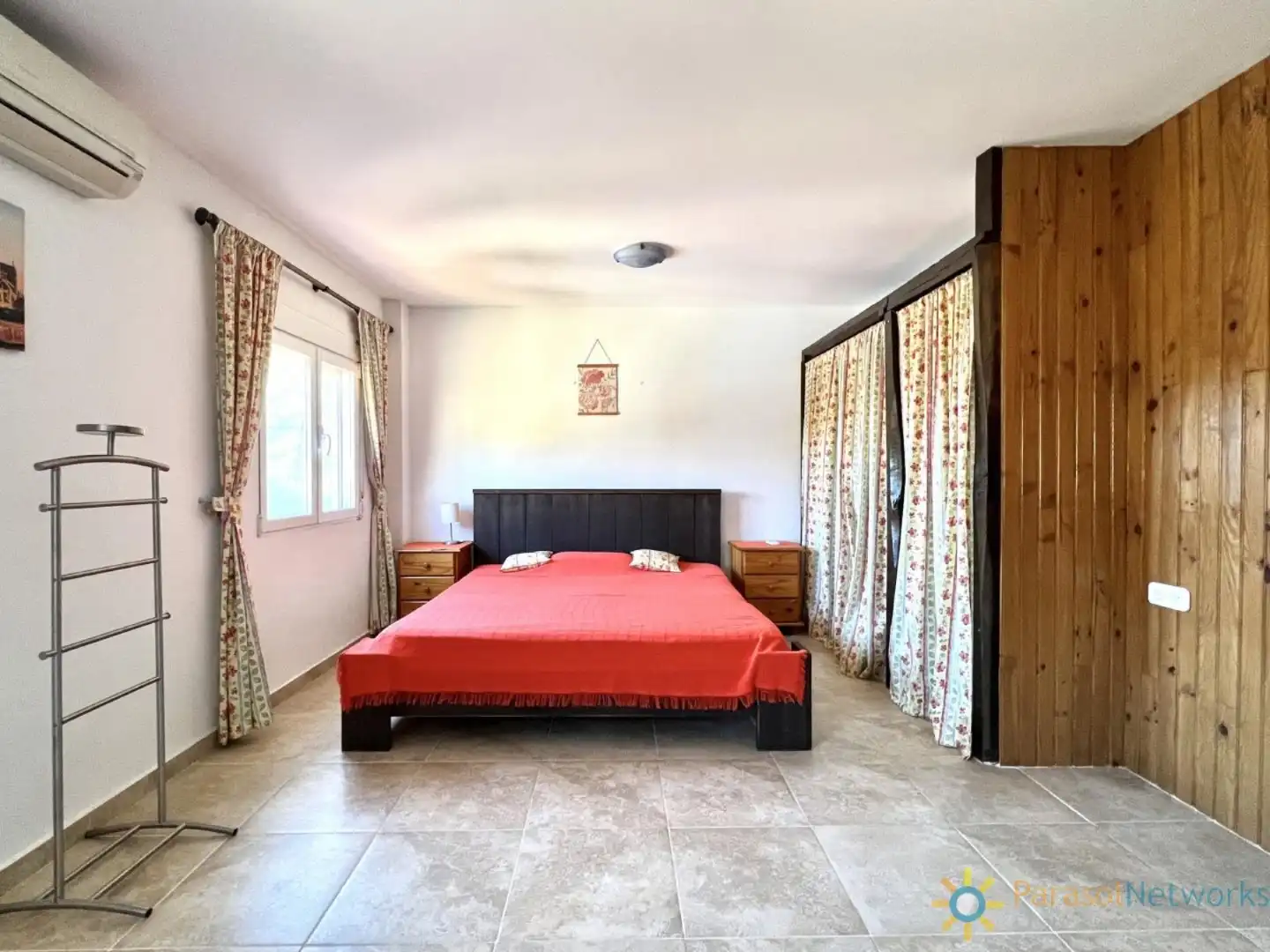 Dormitori de Casa o xalet en venda en L'Olleria amb Aire condicionat, Calefacció i Jardí privat