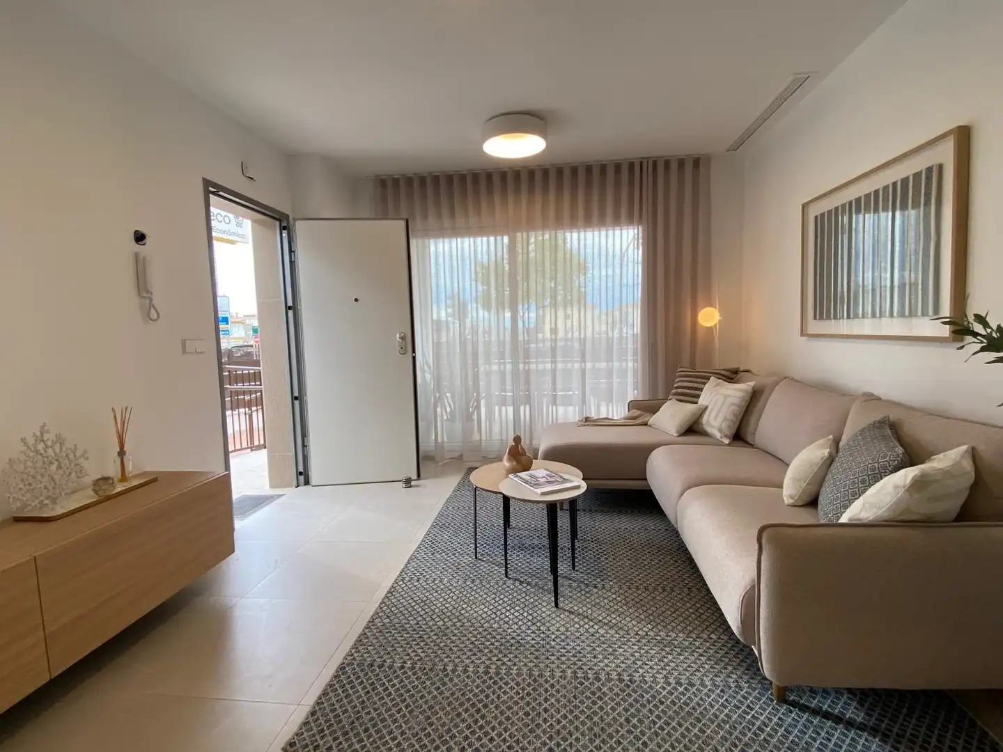 Sala de estar de Apartamento en venta en Pilar de la Horadada con Balcón, Jacuzzi y Piscina comunitaria