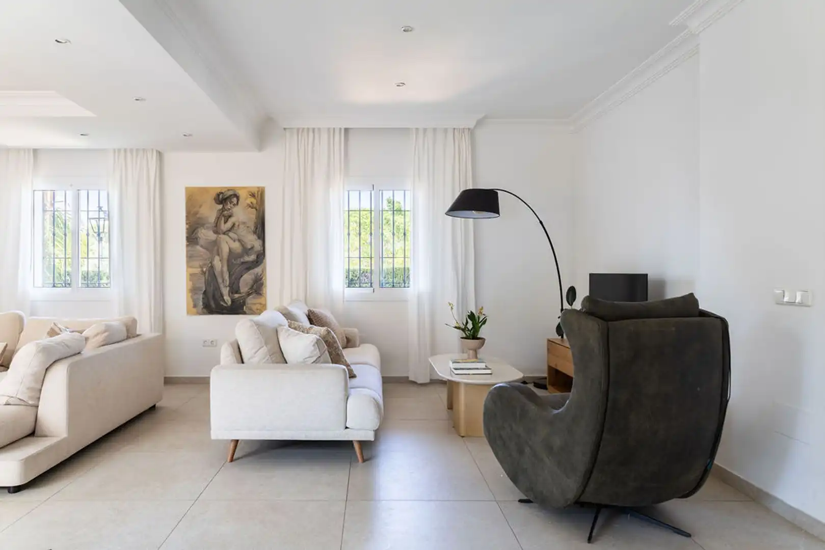 Sala d'estar de Casa o xalet en venda en Alhaurín de la Torre amb Terrassa