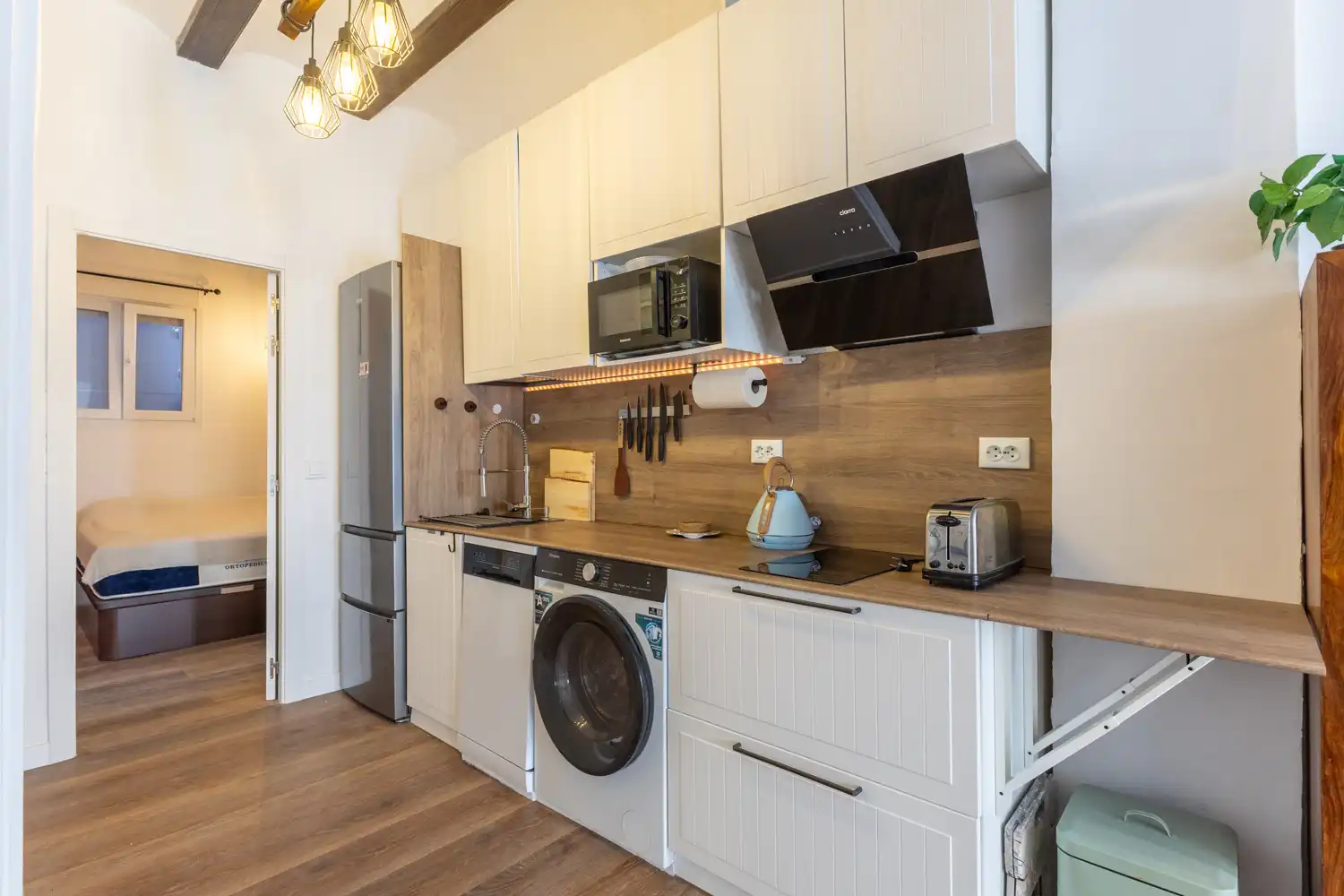 Küche von Wohnung zur Miete in Valencia mit Klimaanlage, Heizung und Parkett