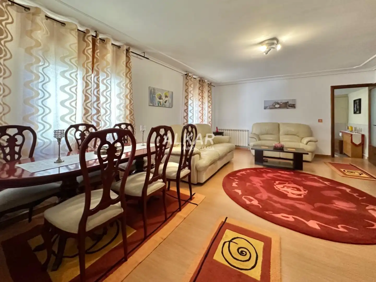 Living room of Houses for sale in Ribaforada  with Air Conditioner, Heating and Parquet flooring